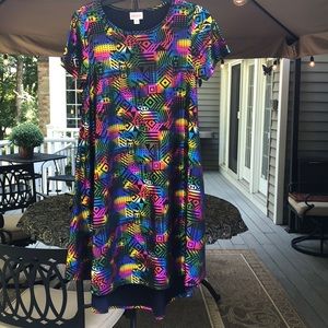 Lularoe XS NWOT Carly ELEGANT
